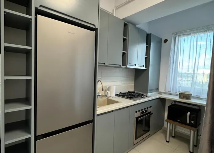Lazar Studio Apartment - Palas Center
